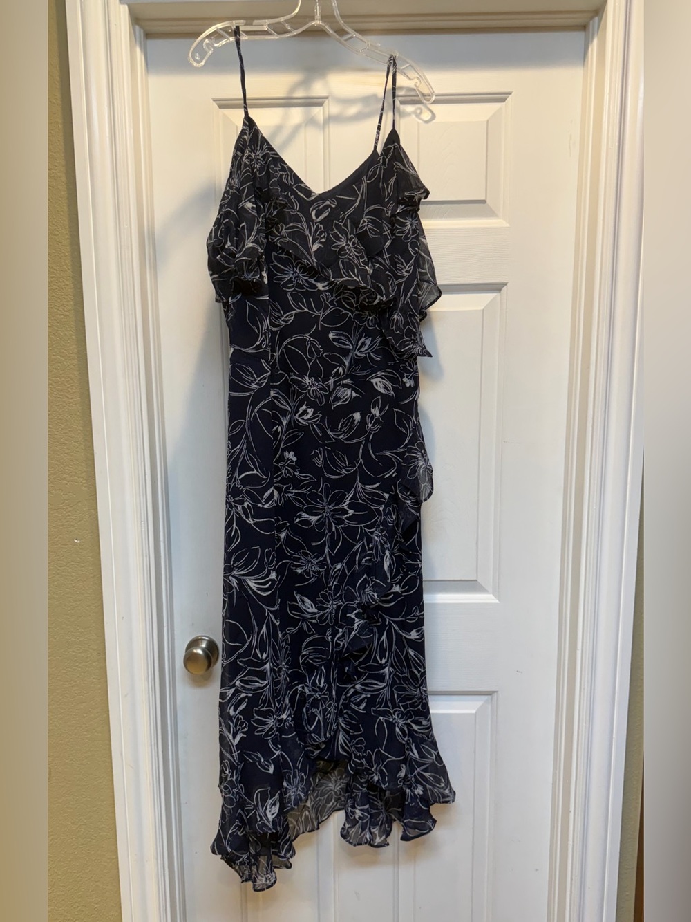London Times Woman Navy White Floral Ruffle Dress Plus 20W Cold Shoulder NWT